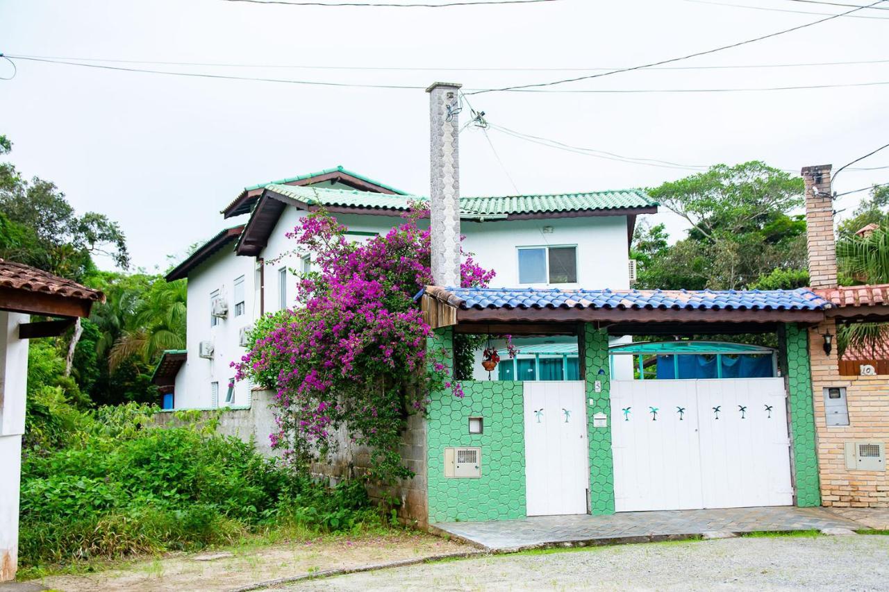 Linda Casa Com Lazer A 500M Da Praia Guaratuba Sp Bertioga Luaran gambar